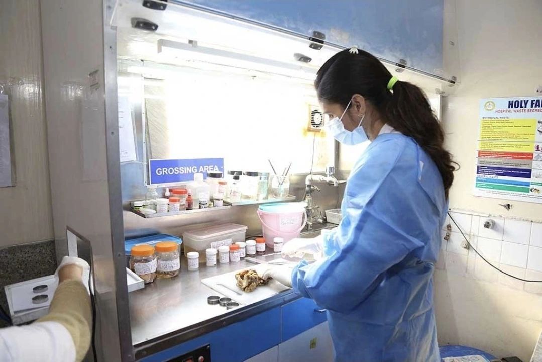 Formalin handling at the grossing station